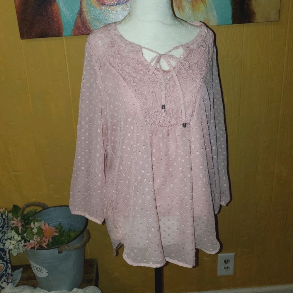 Women's shirt